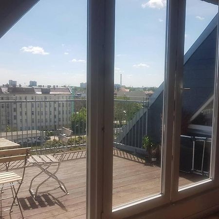 Helle Dachgeschosswohnung Fuer 8 Personen In Zentraler Lage 柏林 外观 照片