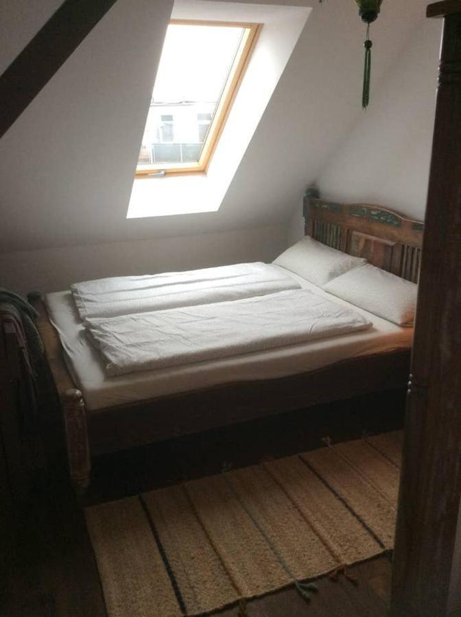 Helle Dachgeschosswohnung Fuer 8 Personen In Zentraler Lage 柏林 外观 照片